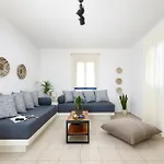 Apartmanhotel Blue Heart Luxury Ajía Ána