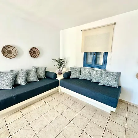 Blue Heart Luxury Aparthotel Agia Anna (Naxos)