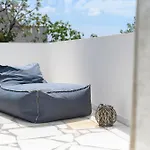 Ξενοδοχείο με διαμερίσματα Blue Heart Luxury Αγία Άννα