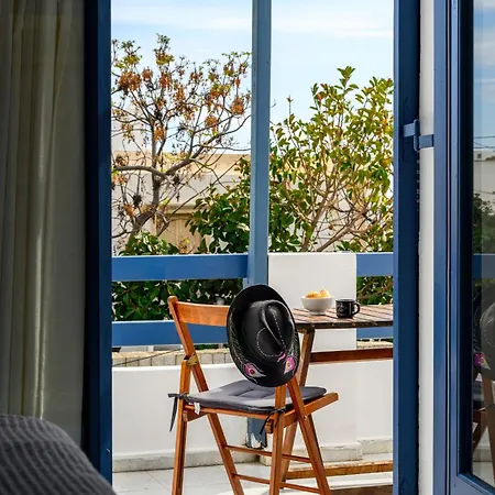 Ξενοδοχείο με διαμερίσματα Blue Heart Luxury Αγία Άννα